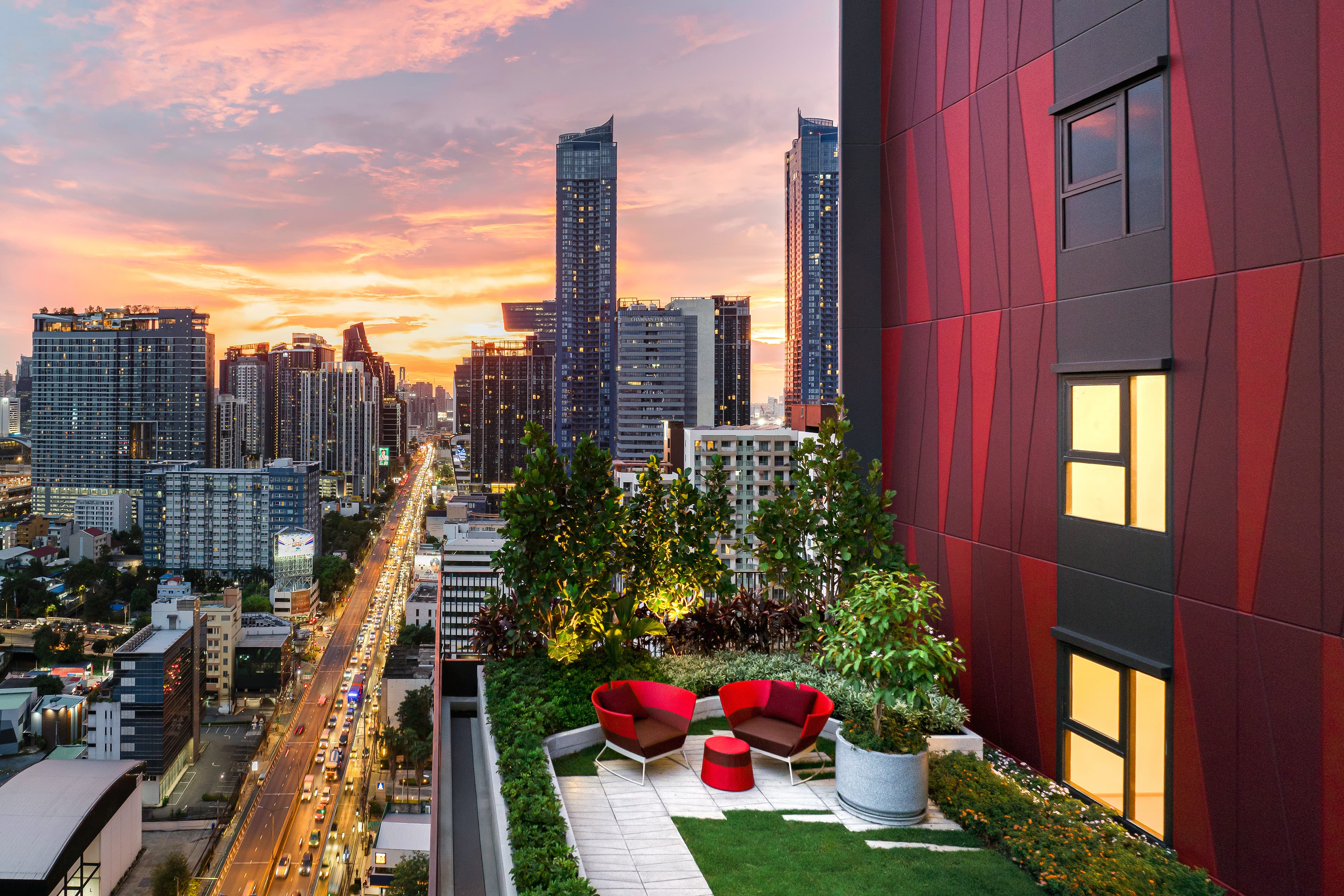 The Base Urban Rama 9 2